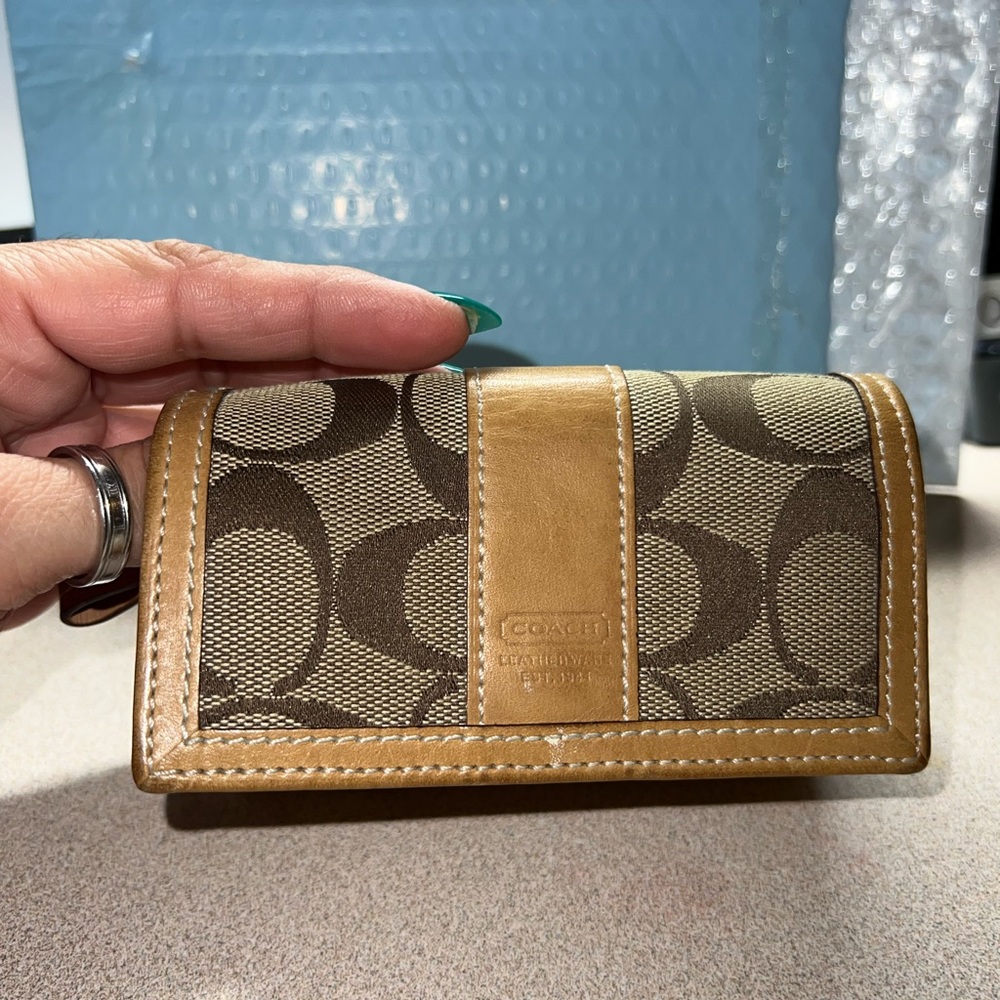 Coach wallet - Picture 2 of 5